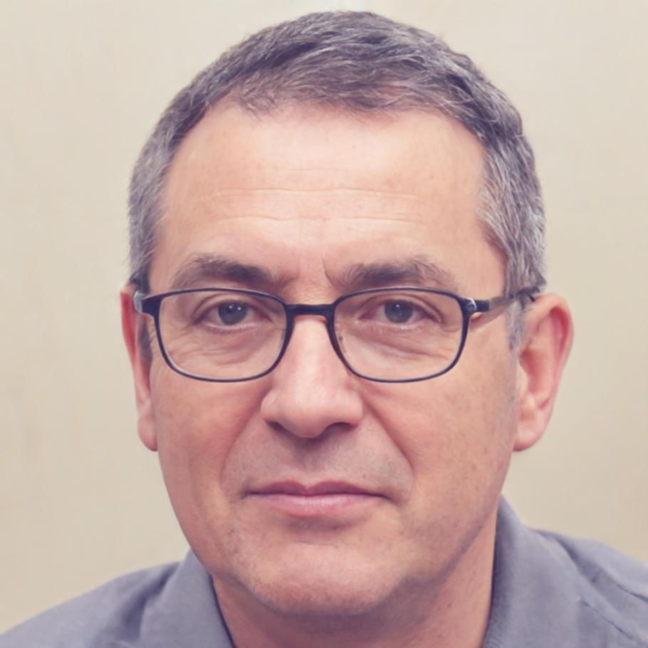 Profesyonel fotoğraf eğitmeni ve alan uzmanı